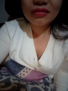 Meoweo 23 online show from 12-13-25, 08:04