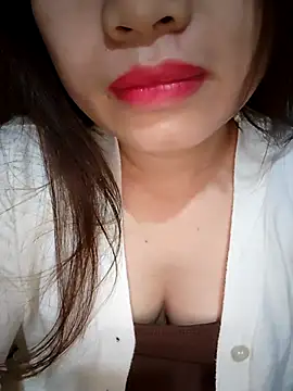 Meoweo 23 online show from 12-19-25, 08:33