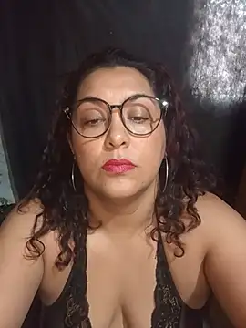 Snapshot of Lobizona chatting on 06-05-26, 06:13 Lobizona online show from 06-05-26, 06:13