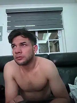 Moisesjrtapia online show from 03-08-26, 09:12