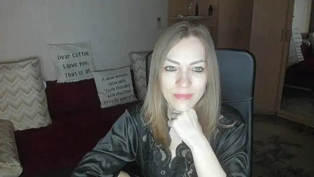 Tiffany Bates online show from 03-16-26, 03:14