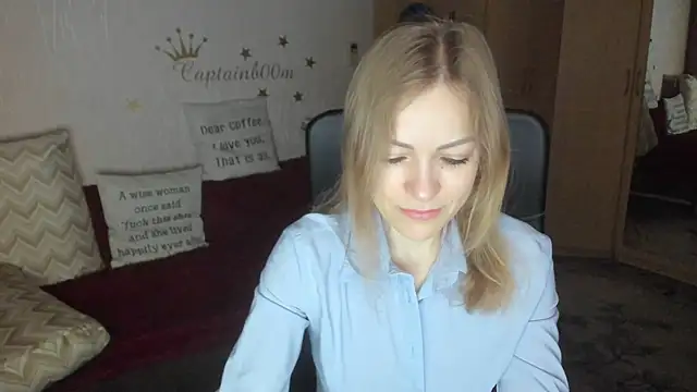 Snapshot of Tiffany_Bates chatting on 11-01-25, 03:13 Tiffany Bates online show from 11-01-25, 03:13