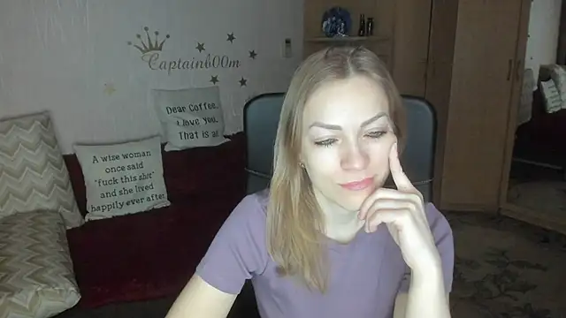 Snapshot of Tiffany_Bates chatting on 12-03-25, 03:29 Tiffany Bates online show from 12-03-25, 03:29