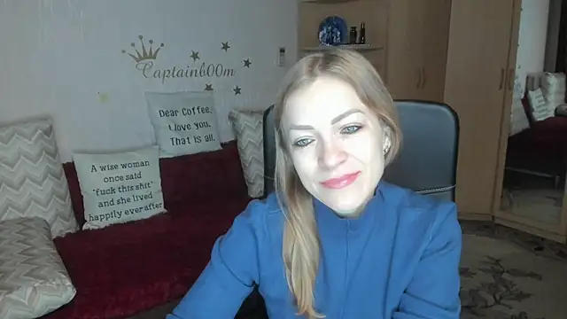 Snapshot of Tiffany_Bates chatting on 10-06-25, 03:19 Tiffany Bates online show from 10-06-25, 03:19