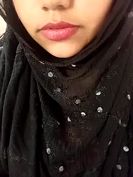 Snapshot of Miss_Rose__ chatting on 10-27-25, 05:52 Miss Rose   online show from 10-27-25, 05:52