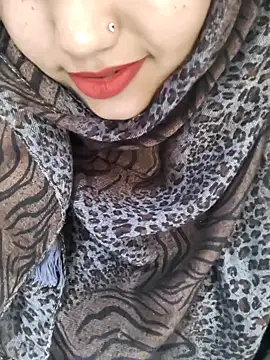 Miss Rose   online show from 04-16-26, 06:25