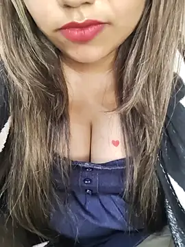 Miss Rose   online show from 11-18-25, 07:28