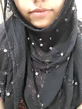 Snapshot of Miss_Rose__ chatting on 10-27-25, 05:58 Miss Rose   online show from 10-27-25, 05:58