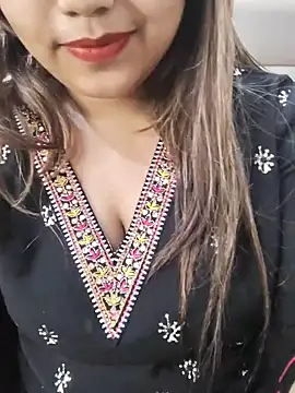 Miss Rose   online show from 03-29-26, 07:21