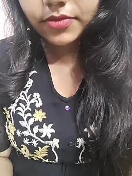 Snapshot of Miss_Rose__ chatting on 10-19-25, 05:26 Miss Rose   online show from 10-19-25, 05:26