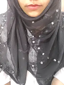 Miss Rose   online show from 12-18-25, 06:56