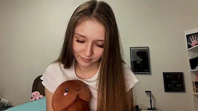 Snapshot of Denny_Yorgeritai chatting on 10-15-25, 02:03 Denny Yorgeritai online show from 10-15-25, 02:03