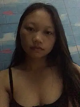 Snapshot of khatvong chatting on 10-04-25, 03:35 khatvong online show from 10-04-25, 03:35