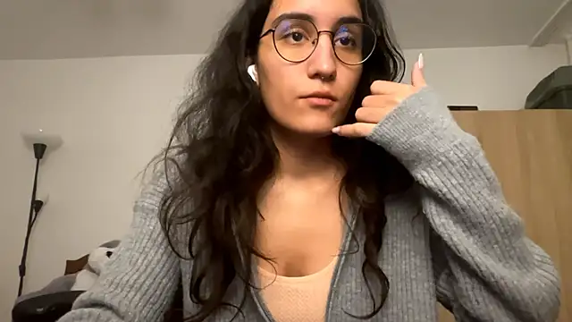 Snapshot of EvaJetty chatting on 11-06-25, 04:00 EvaJetty online show from 11-06-25, 04:00