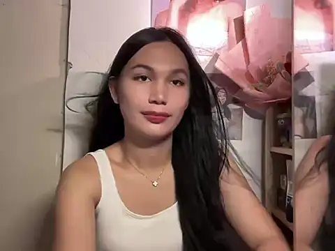 Snapshot of FelicityLincoln chatting on 04-15-26, 06:52 FelicityLincoln online show from 04-15-26, 06:52