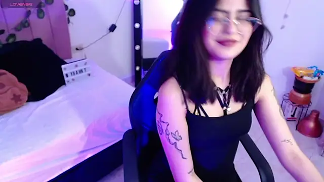 isa bunny18 online show from 11-05-25, 02:58