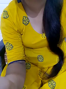 Snapshot of Anchal-si chatting on 10-05-25, 03:36 Anchal-si online show from 10-05-25, 03:36