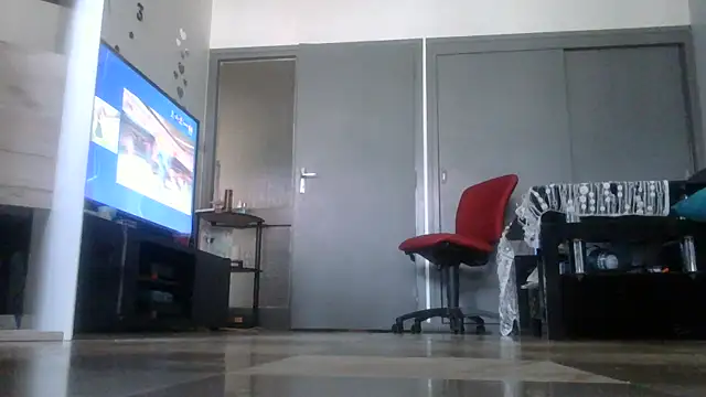 Snapshot of vanessadeesse chatting on 05-30-26, 03:06 vanessadeesse online show from 05-30-26, 03:06