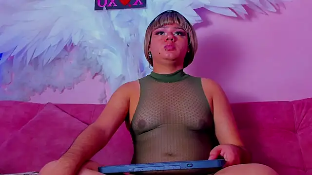 Tiffany deluxe online show from 12-05-25, 01:10