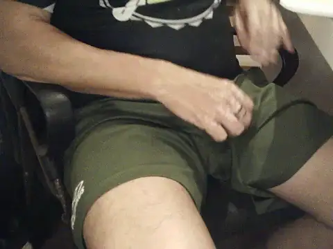 Snapshot of domruanbr chatting on 11-23-25, 11:37 domruanbr online show from 11-23-25, 11:37