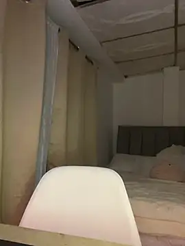 EmmaBlossom online show from 01-17-26, 03:43