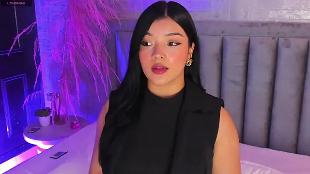 EmmaBlossom online show from 10-02-25, 07:17