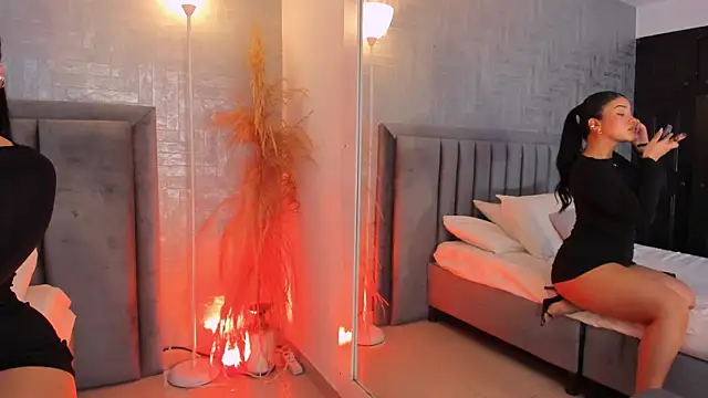 EmmaBlossom online show from 04-09-26, 12:44