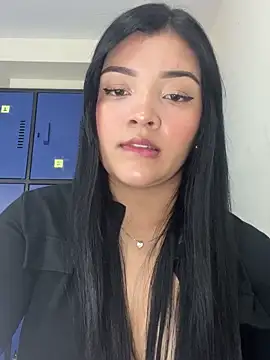 EmmaBlossom online show from 11-08-25, 07:28