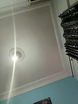 Snapshot of Naomi24herr chatting on 11-29-25, 03:50 Naomi24herr online show from 11-29-25, 03:50