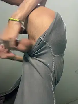 Pingasaboy20 online show from 01-10-26, 11:05