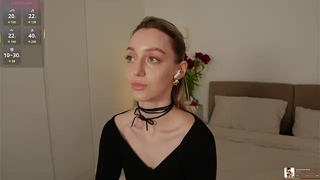 Snapshot of SophieBelll chatting on 05-28-26, 11:05 SophieBelll online show from 05-28-26, 11:05