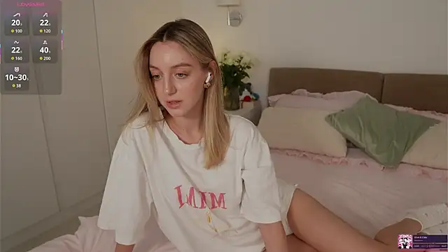 SophieBelll online show from 06-23-26, 10:46