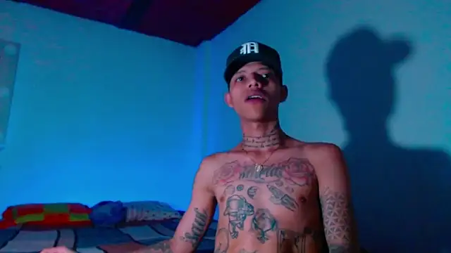 Snapshot of ethan_valka chatting on 02-25-26, 10:20 ethan valka online show from 02-25-26, 10:20