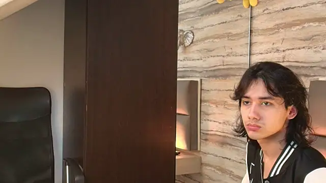 Lovers 21 online show from 01-08-26, 01:22