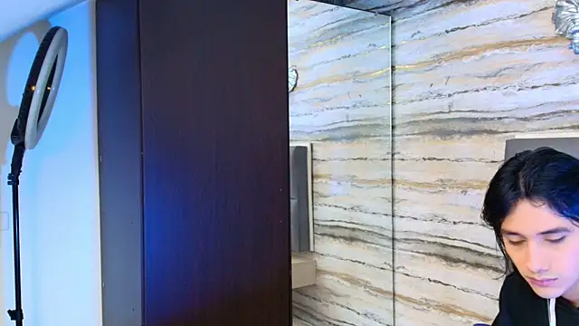 Lovers 21 online show from 11-07-25, 04:39