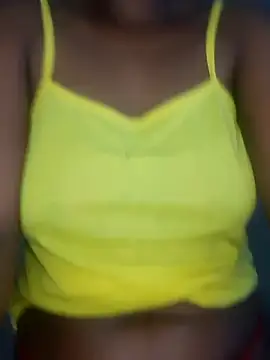 Snapshot of QueenLanaL chatting on 10-16-25, 05:27 QueenLanaL online show from 10-16-25, 05:27