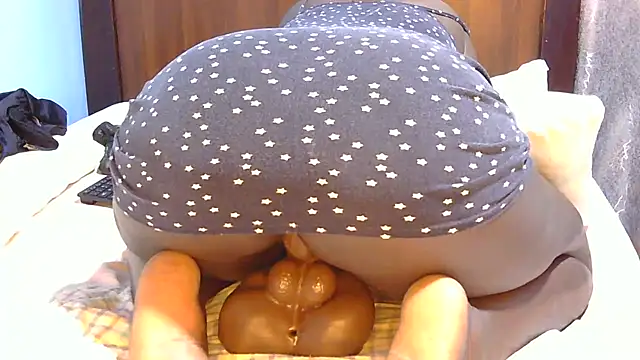 SpiceySnack online show from 02-20-26, 06:26