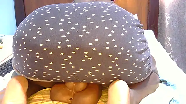 SpiceySnack online show from 03-01-26, 10:48