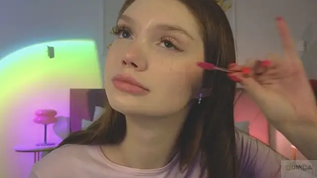 Nicole Broown  online show from 02-18-26, 11:12