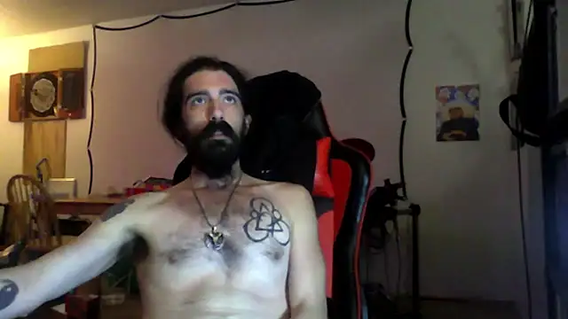 Snapshot of Neekaleek89 chatting on 10-10-25, 04:08 Neekaleek89 online show from 10-10-25, 04:08