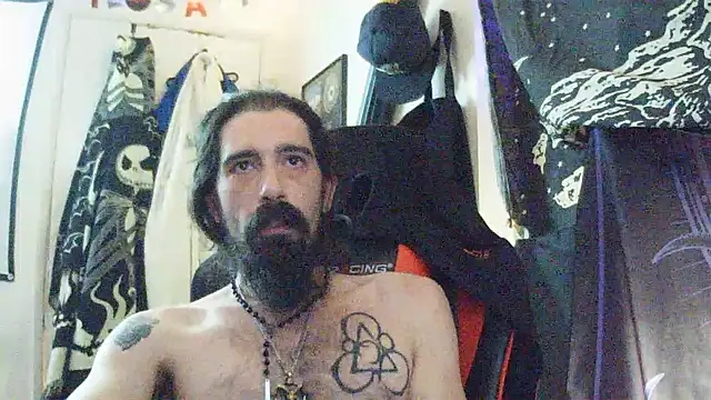 Snapshot of Neekaleek89 chatting on 02-27-26, 05:13 Neekaleek89 online show from 02-27-26, 05:13