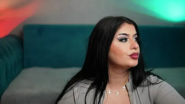Snapshot of KarlaJai chatting on 10-15-25, 04:44 KarlaJai online show from 10-15-25, 04:44