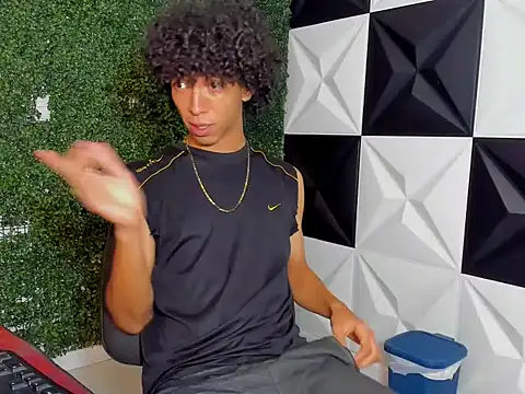 xion ez online show from 10-20-25, 08:09