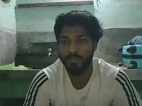 Snapshot of Raw12499 chatting on 09-30-25, 07:42 Raw12499 online show from 09-30-25, 07:42