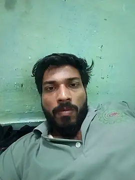 Snapshot of Raw12499 chatting on 09-25-25, 04:13 Raw12499 online show from 09-25-25, 04:13