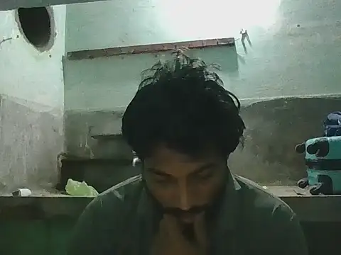 Snapshot of Raw12499 chatting on 10-04-25, 07:59 Raw12499 online show from 10-04-25, 07:59