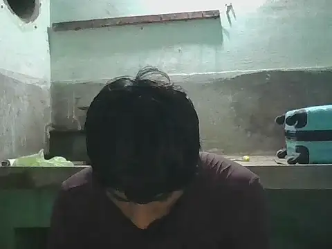 Snapshot of Raw12499 chatting on 10-02-25, 10:02 Raw12499 online show from 10-02-25, 10:02