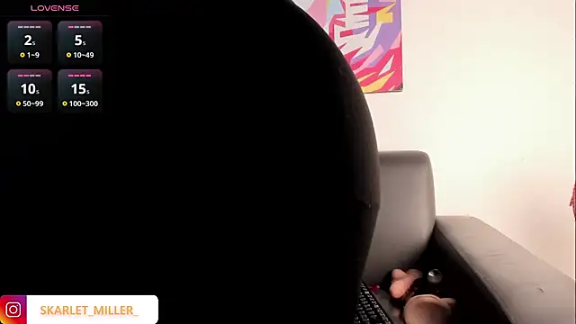 skarlet miller  online show from 10-21-25, 11:42