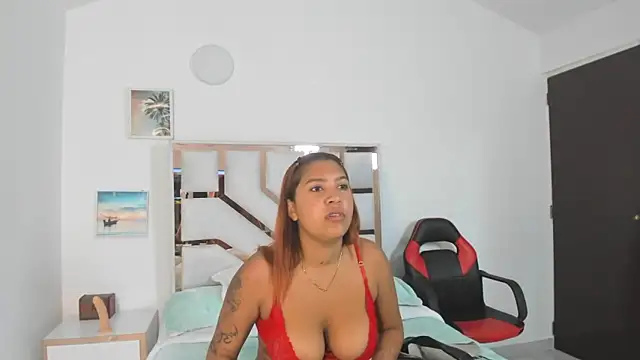 Azulcute online show from 01-08-26, 12:44