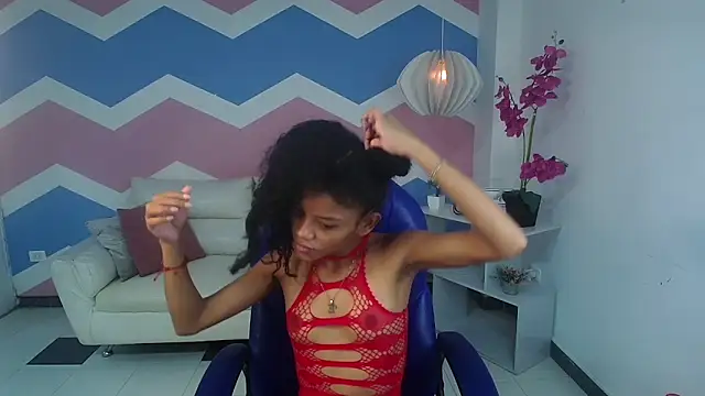 adisson petite1 online show from 10-09-25, 11:55